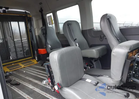 2024 Ford Transit-350 Passenger Van Xl z USA, uszkodzony, nr VIN 1FDAX2C86RKA04659